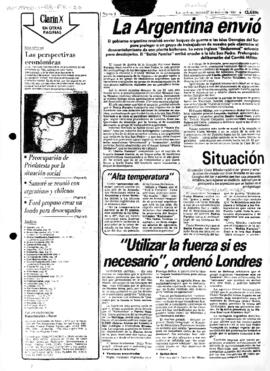 Press article "la Argentina envio naves de guerra a las georgias" and related articles ...