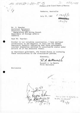 United States note concerning applications by Italy and the German Democratic Republic for Consul...