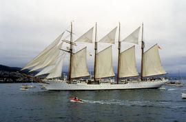Spanish training ship Juan Sebastian de Elcano on Derwent