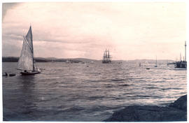 Boats and ships on the harbour